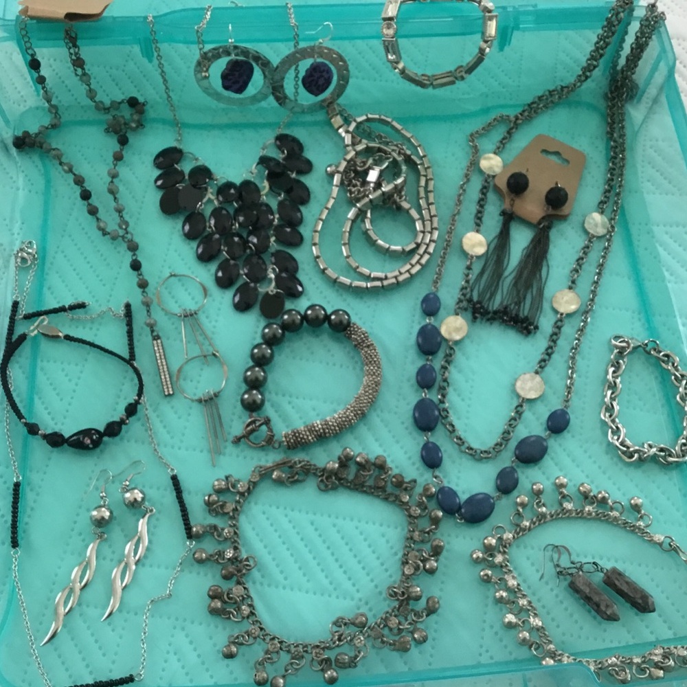 Silver Tone Jewelry Lot Bulk Resellers Crafters